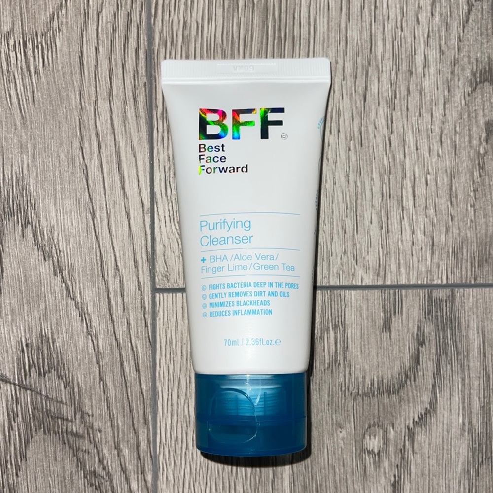 A BFF purifying cleanser!